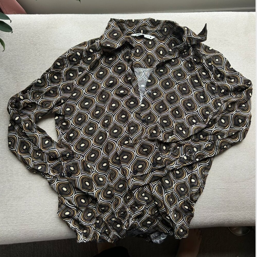 NWOT 70s Inspired Zara Button Up Short Brown Yellow White Size Large